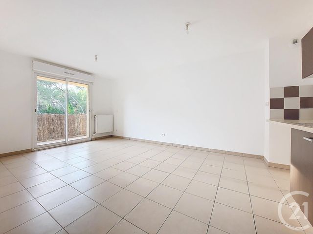 Appartement T2 à vendre - 2 pièces - 40.09 m2 - JUVIGNAC - 34 - LANGUEDOC-ROUSSILLON - Century 21 Eurogestrim